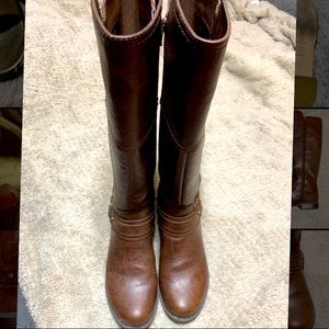 GBG LA tall brown boots 8.5